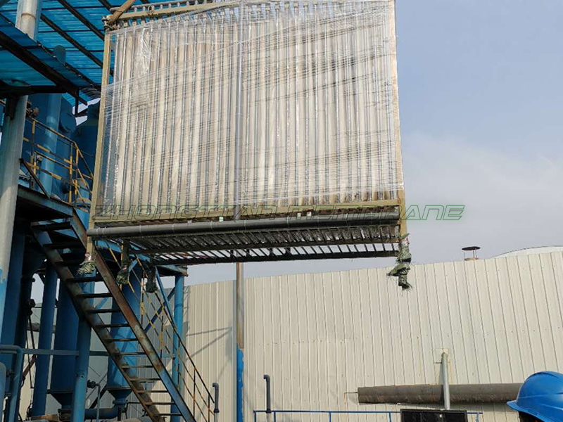 500噸高濃度化工廢水MBR膜組安裝現(xiàn)場（一）